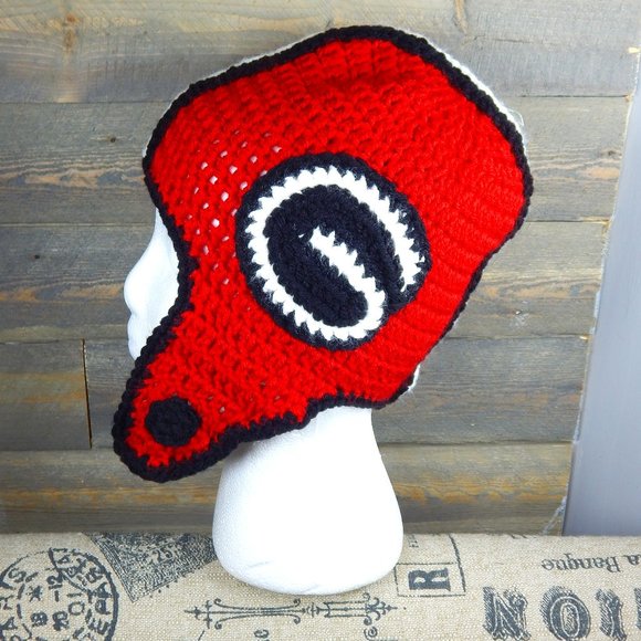 Cool Handmade Georgia Football Beanie Crochet - Picture 1 of 5